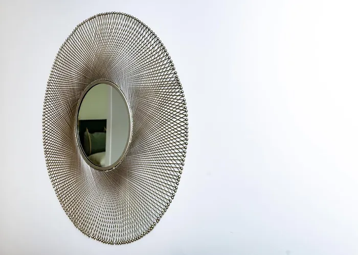 Pobookowane Barbary Delux Old Town *