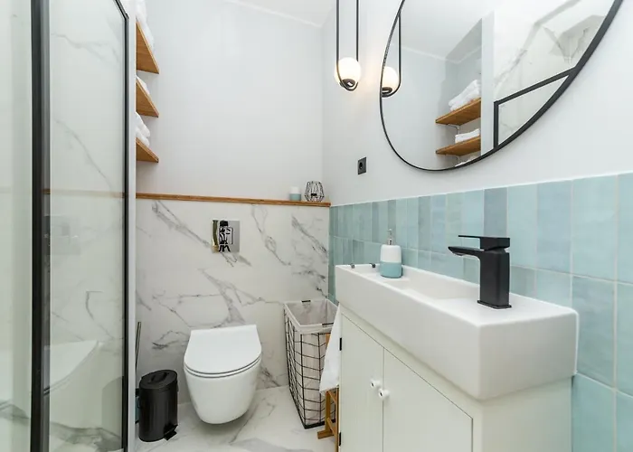 Pobookowane Barbary Delux Old Town