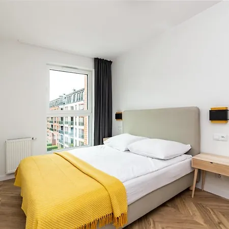 Pobookowane Barbary Delux Old Town Danzig