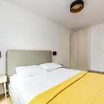 Pobookowane Barbary Delux Old Town Apartman